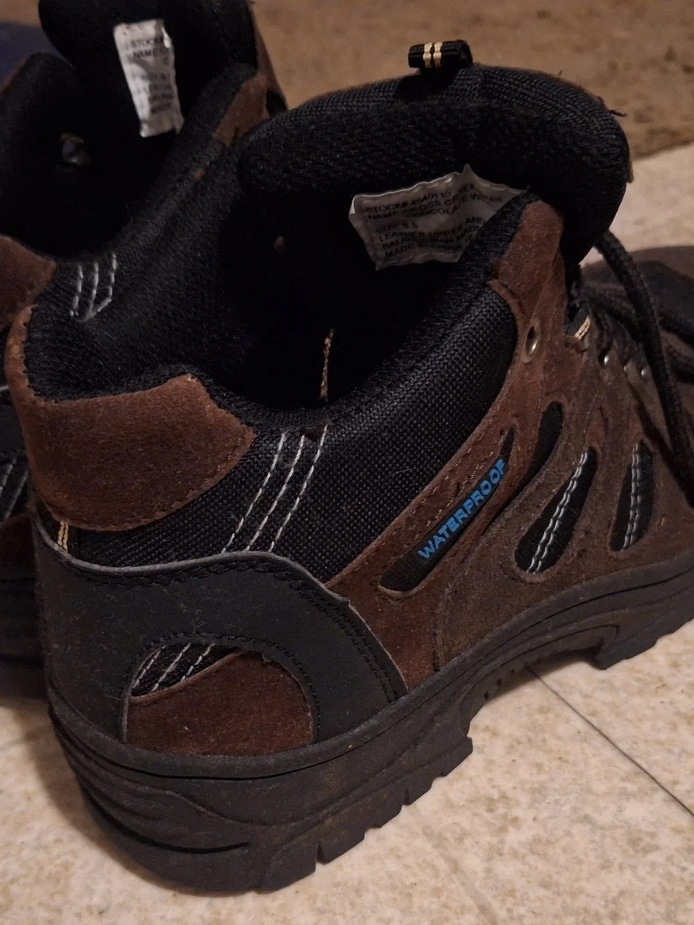 Itasca Brown Suede Waterproof Lace-Up Hiking Boots